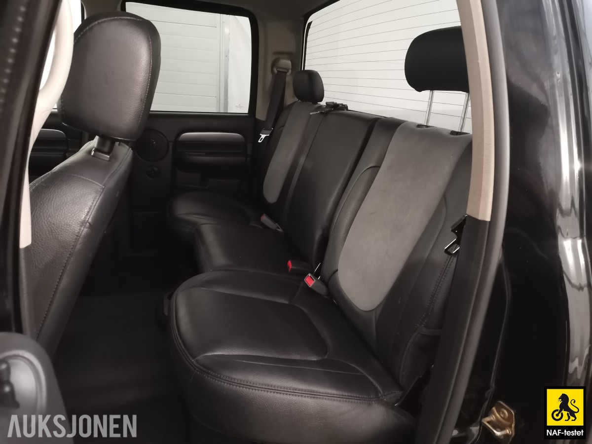 2004 Dodge RAM 5.9L 309HK CUMMINS 4WD HENGERFESTE KAMERA SKINN