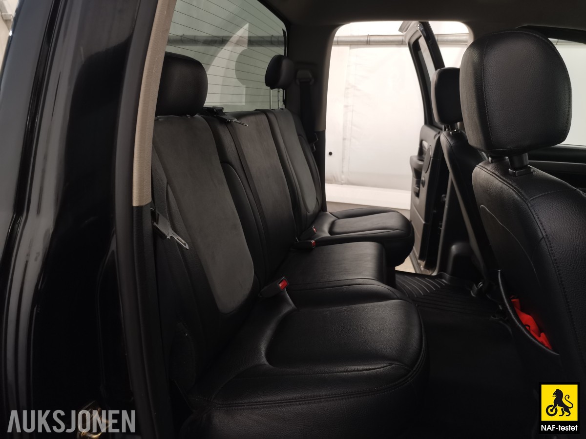 2004 Dodge RAM 5.9L 309HK CUMMINS 4WD HENGERFESTE KAMERA SKINN