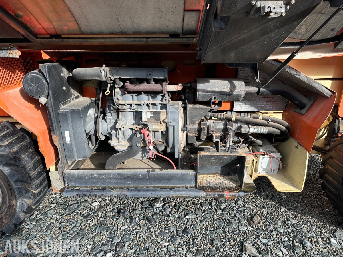 2008 JLG 3394RT Terrenggående Sakselift