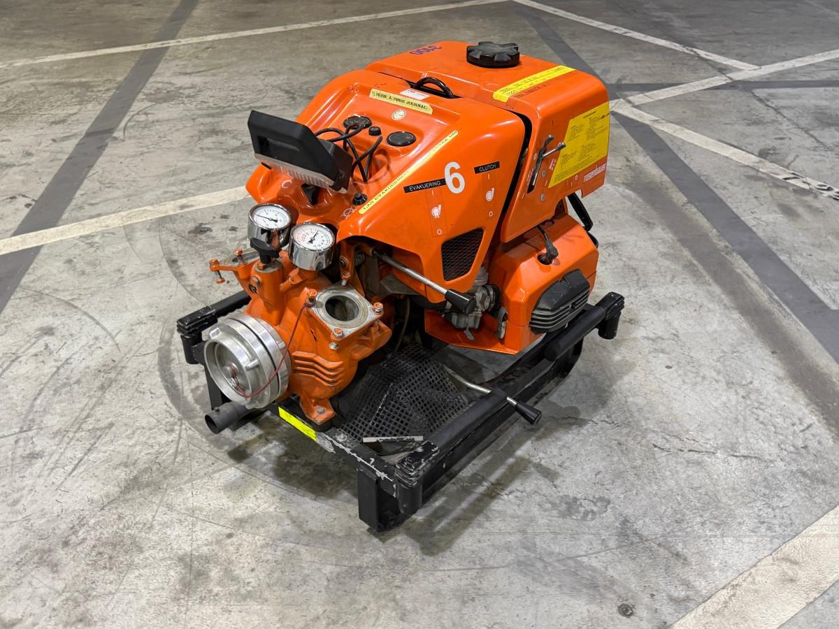 Rosenbaur Fox vannpumpe med BMW motor