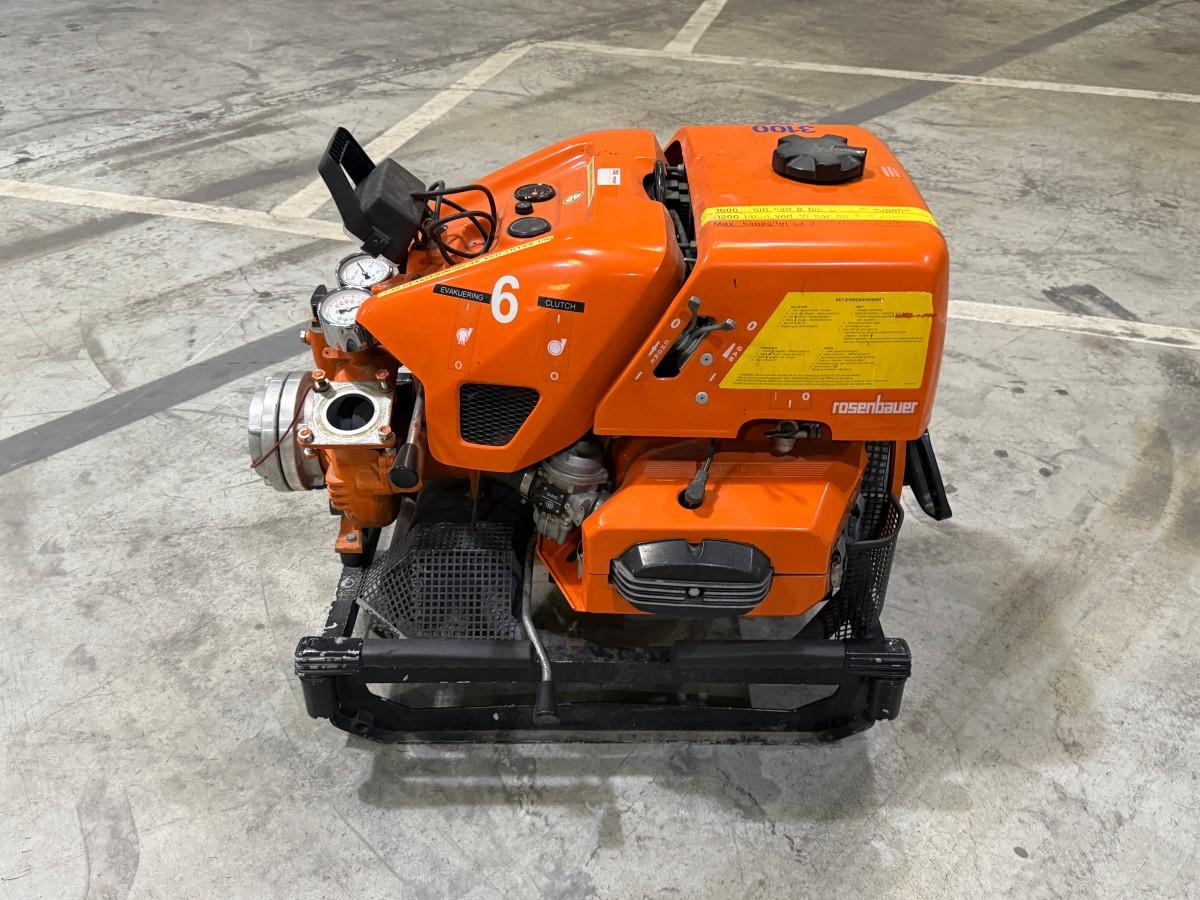 Rosenbaur Fox vannpumpe med BMW motor