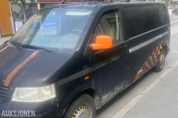 2007 Volkswagen Transporter, 2.5-131 D - 4X4 - Hengerfeste - Innredning