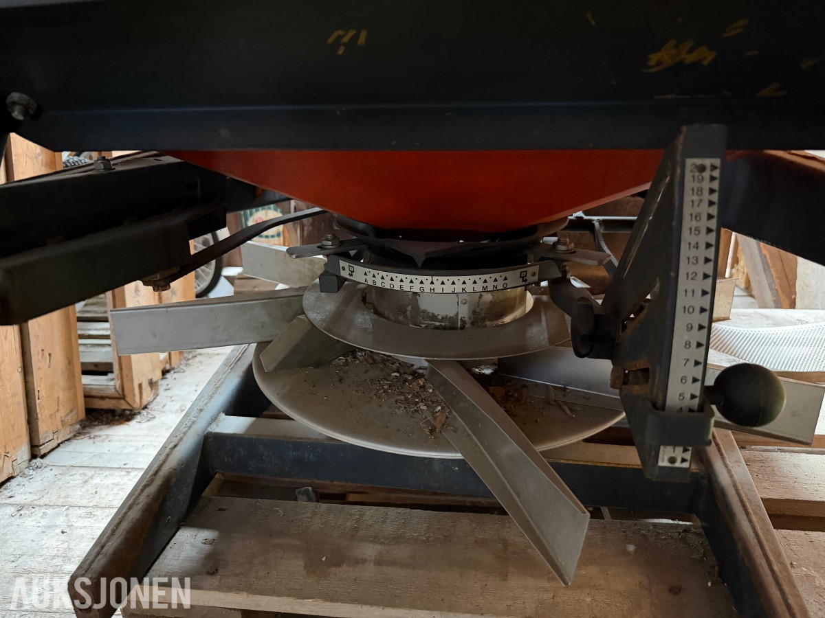 Nordsten Turbo-matic gjødselspreder / skivespreder