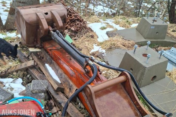 Stikkeforlenger med skuff S70