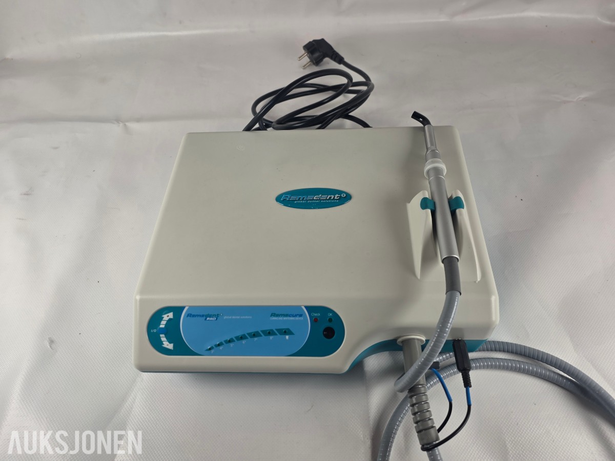Remedent Remecure CL15E dental herdelampe / blekesystem