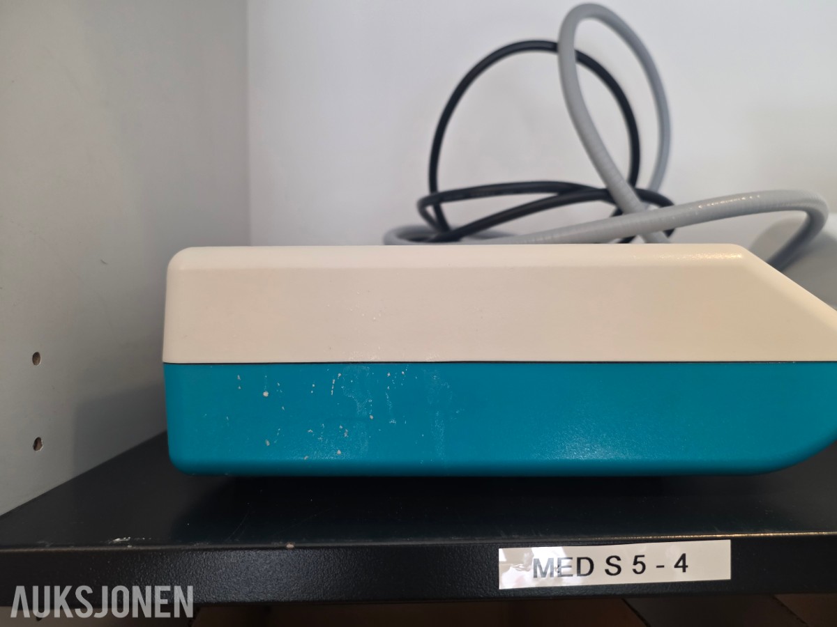 Remedent Remecure CL15E dental herdelampe / blekesystem