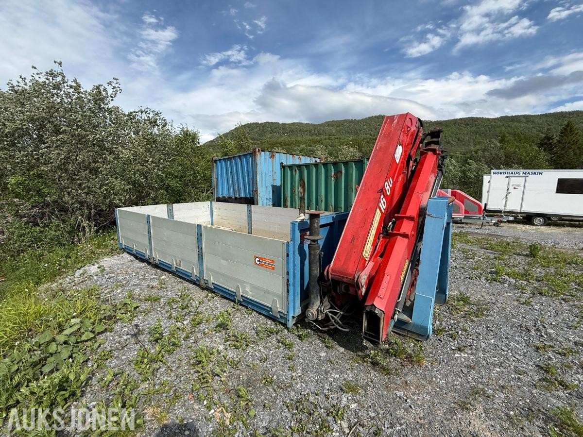 2004 GMM krokflak med HMF 1683 K4 Kran - Fjernstyring