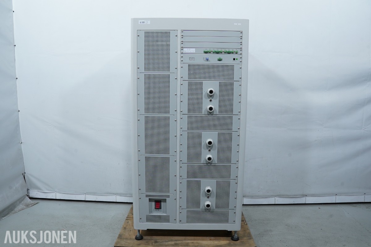 2023 Neware CE-6003n-200V300A-H Batteritestsystem AC 380V 3FAS