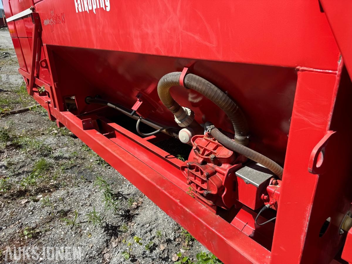 2018 Falköping CLC - 857 kombispreder på krokramme