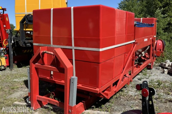 2018 Falköping CLC - 857 kombispreder på krokramme