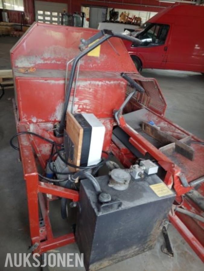 1999 Vedkløyver med elektrisk motor - Dalen