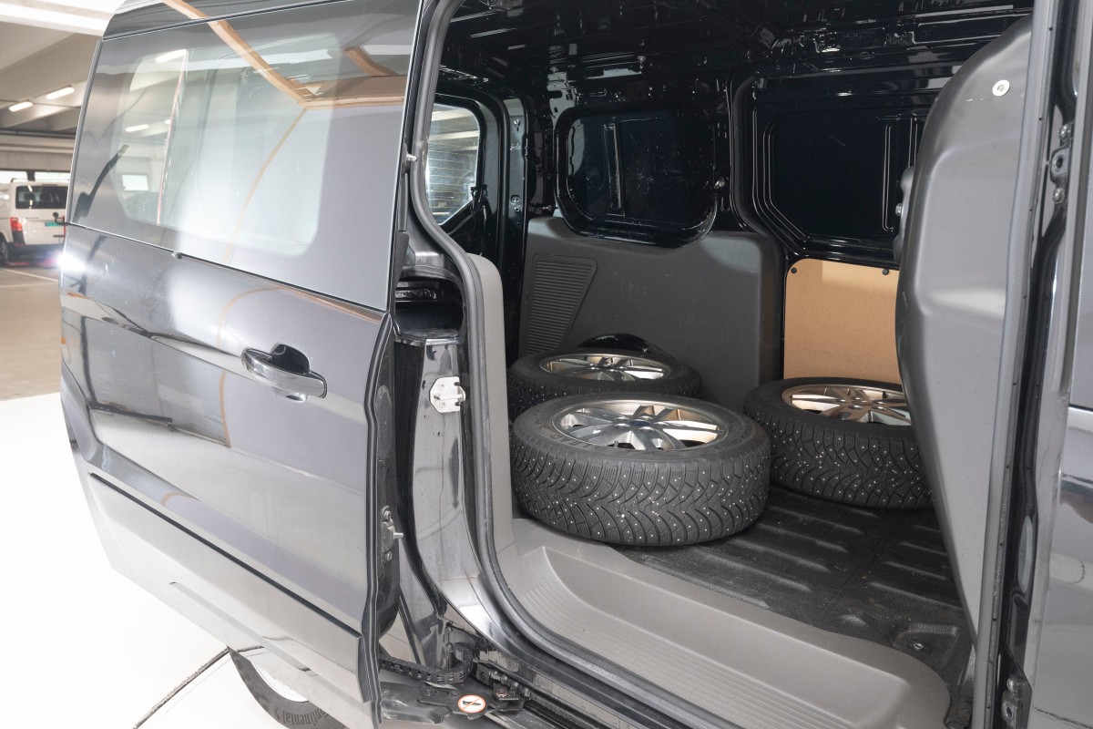 2023 Ford Transit Connect 1,5 TDCi 100 HK L2 AUT HENGERFESTE CRUISE KAMERA