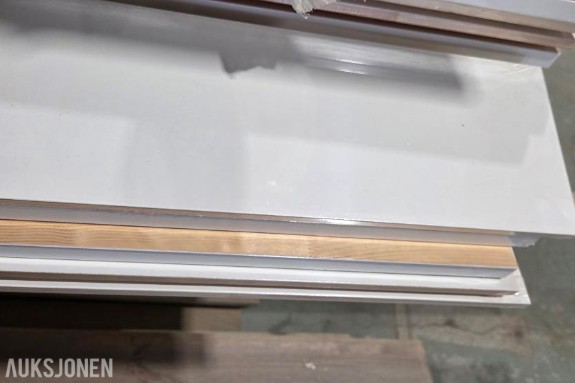 Furu utforing 18x145 mm, hvitmalt NCS S0502Y