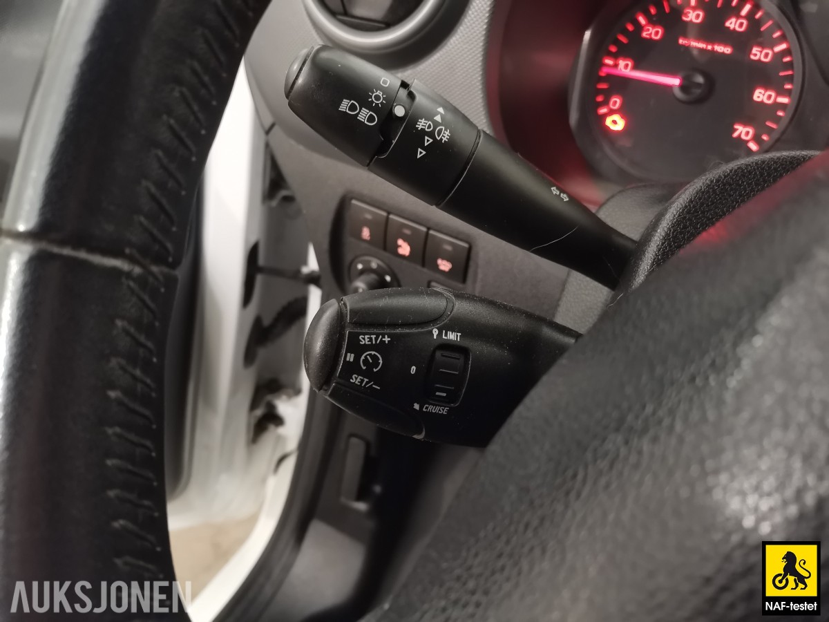 2018 Citroen Berlingo HDI 100HK CRUISE 3-SETER EU-OK 02.28
