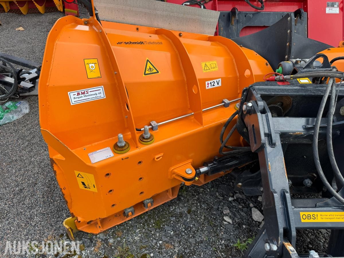 2025 Aebi Schmidt V 90 | V-plog m/ hydraulisk sving