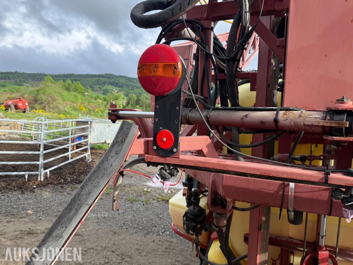 2003 Hardi Mega Åkersprøyte m/ekstra vinger 21m