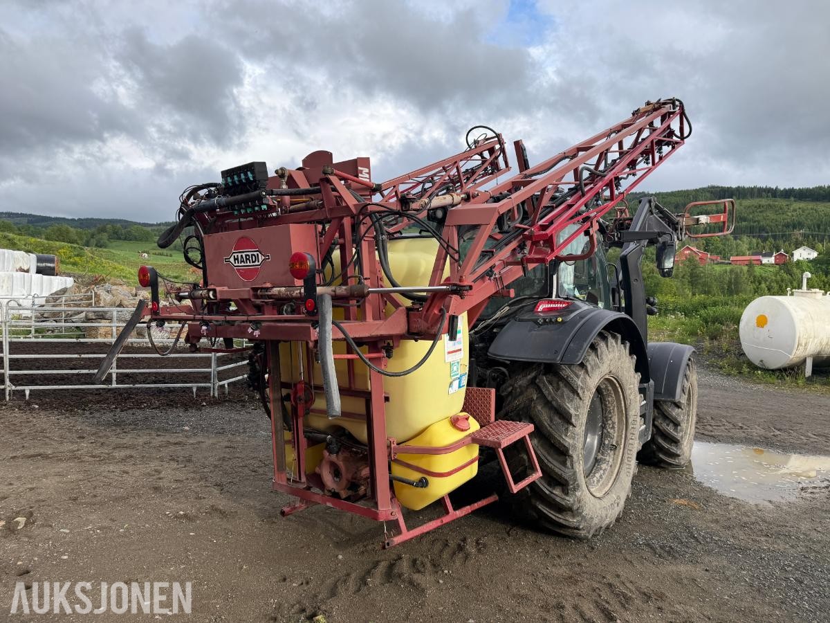 2003 Hardi Mega Åkersprøyte m/ekstra vinger 21m