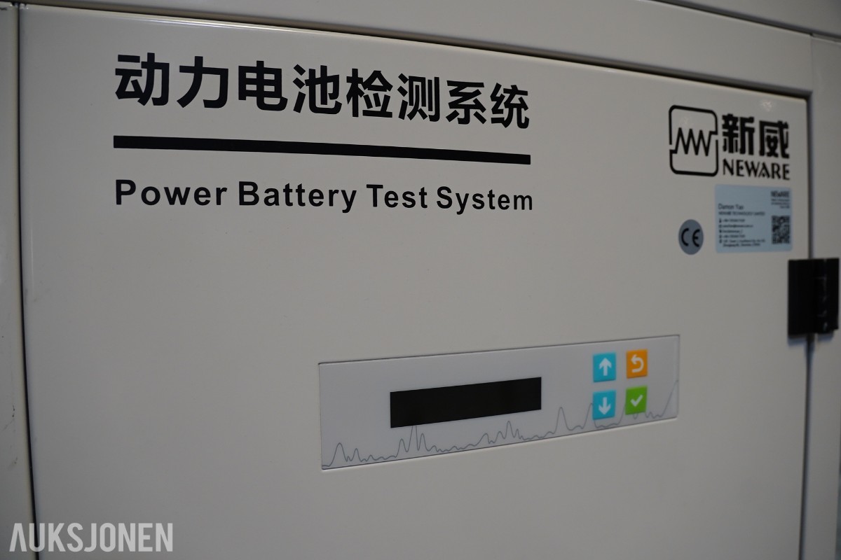 2022 NEWARE CE-7004-200V300A-R28GC batteritestsystem – 200 V / 300 A