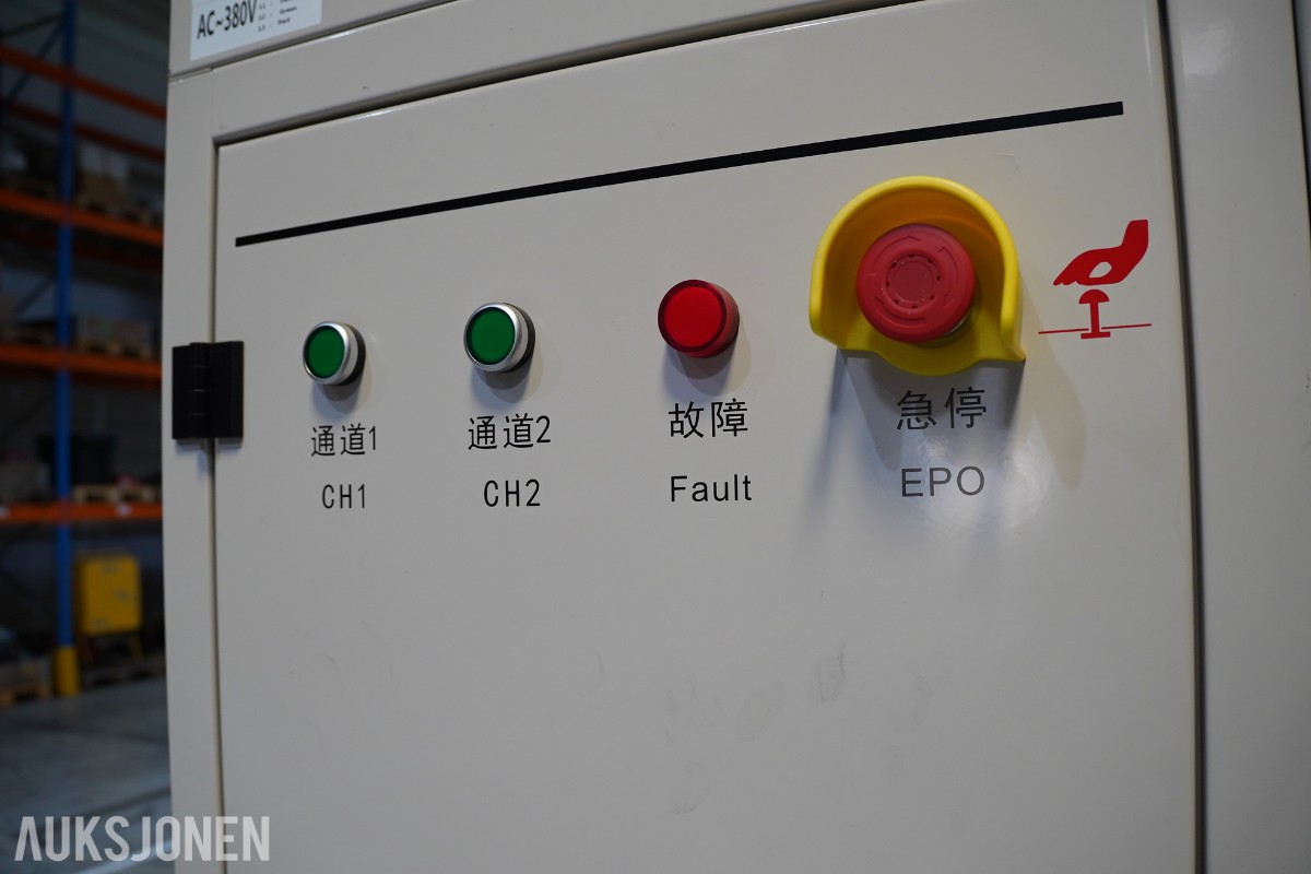 2022 NEWARE CE-7004-200V300A-R28GC batteritestsystem – 200 V / 300 A
