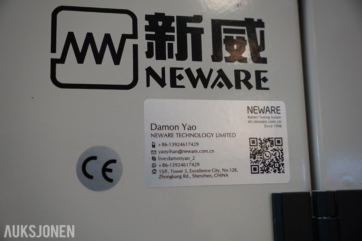 2022 NEWARE CE-7004-200V300A-R28GC batteritestsystem – 200 V / 300 A / 266 kW