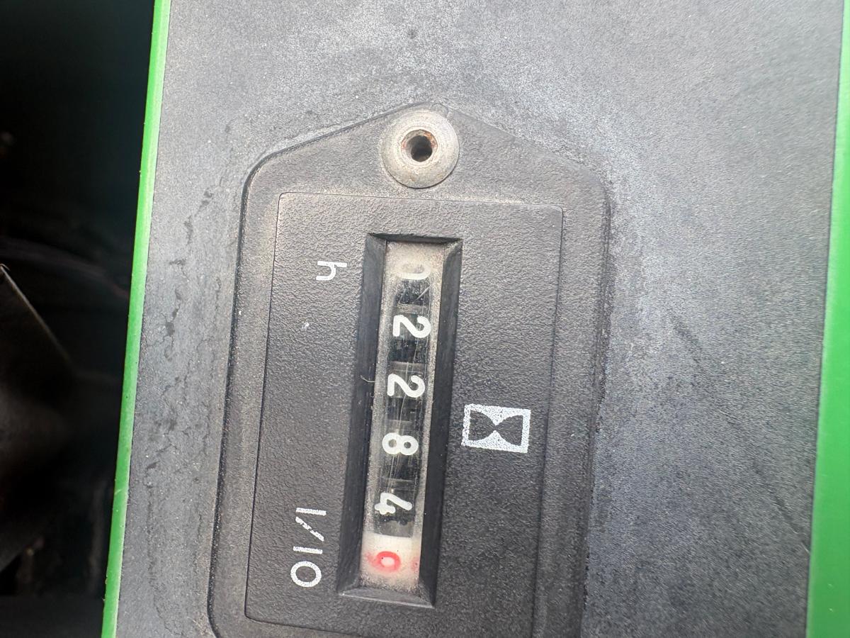 2002  John Deere Fairwayklipper – 5 aggregater – 2 000 timer 3235B 