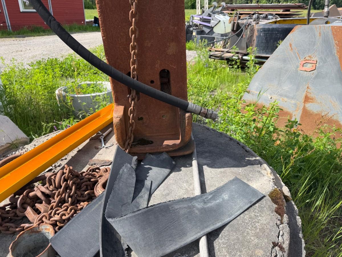 Pigghammer for 25 tonns gravemaskin