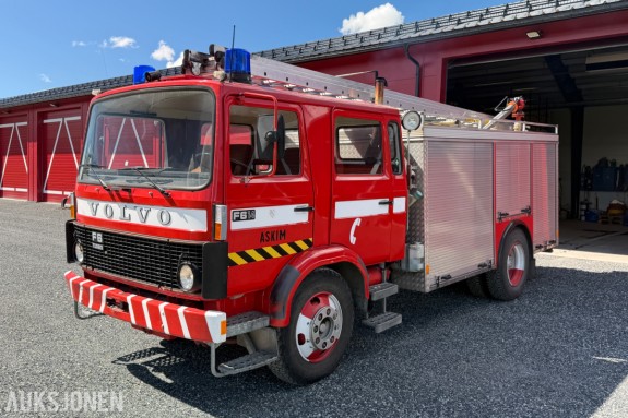 1984 Volvo F614 4X2 Brannbil - Kun 19 910 km - Se video