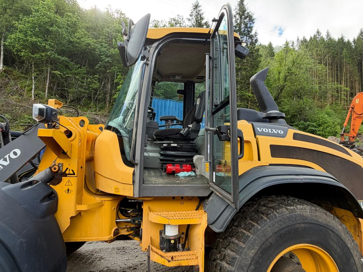 Volvo L50G Hjullaster - skuffe - 3. Funksjon - sentralsmøring - ekstra hjulsett 