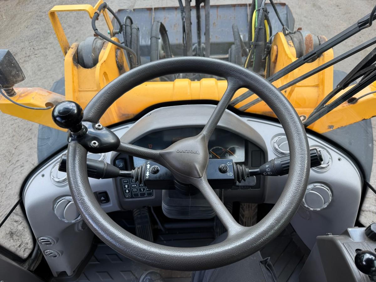 Volvo L50G Hjullaster - skuffe - 3. Funksjon - sentralsmøring - ekstra hjulsett 