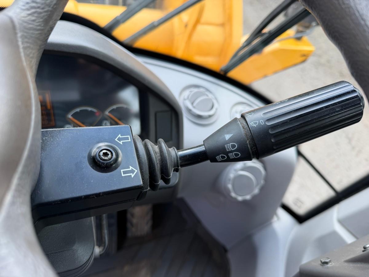 Volvo L50G Hjullaster - skuffe - 3. Funksjon - sentralsmøring - ekstra hjulsett 