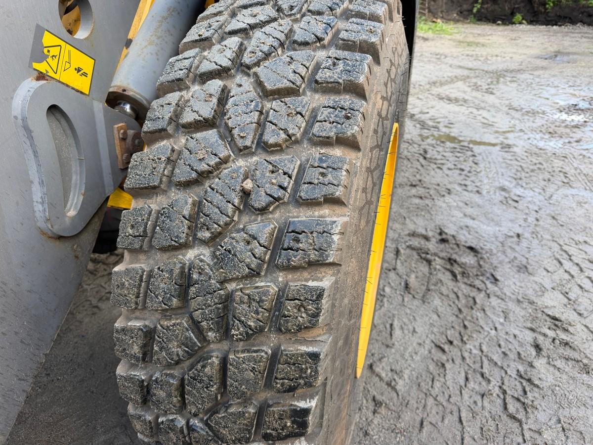 Volvo L50G Hjullaster - skuffe - 3. Funksjon - sentralsmøring - ekstra hjulsett 