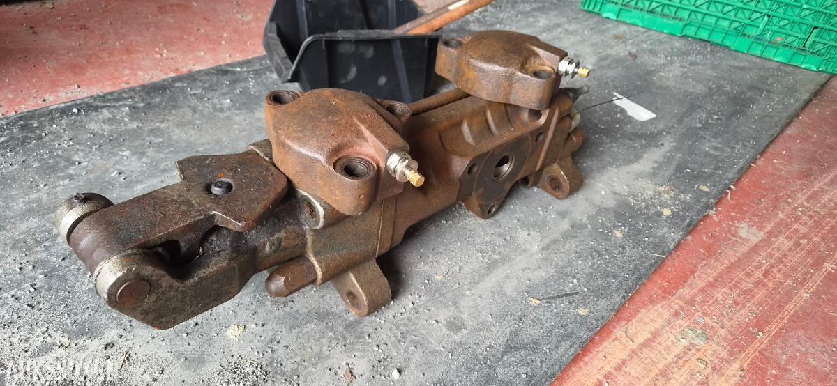 2000 Sandvik HE 322 hydraulisk borhammer