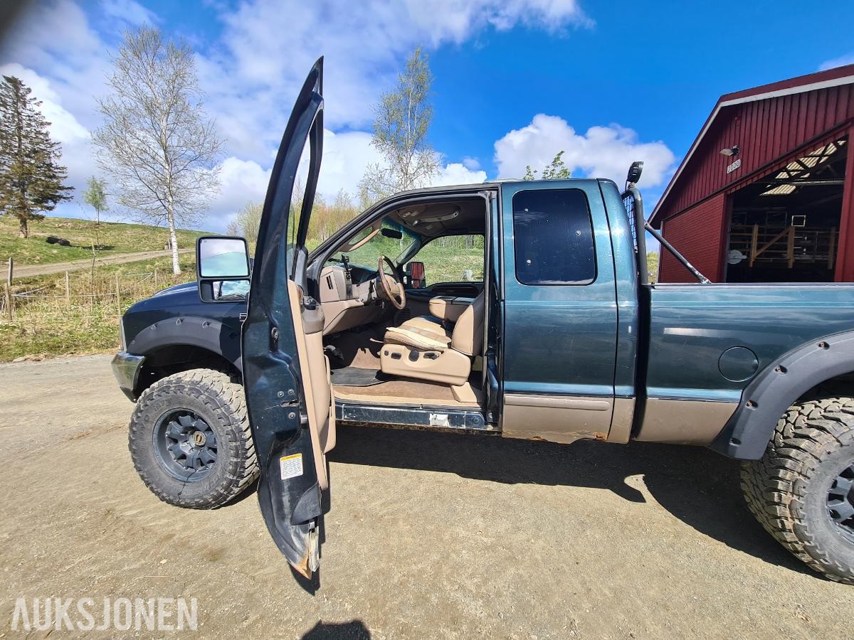 2004 Ford F-250 6.0 Powerstroke Lariat eu ok til 12.2027
