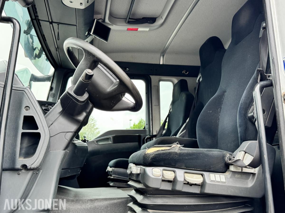 2014 MAN TGM 13.290 linjebil med kran og mannskapskurv