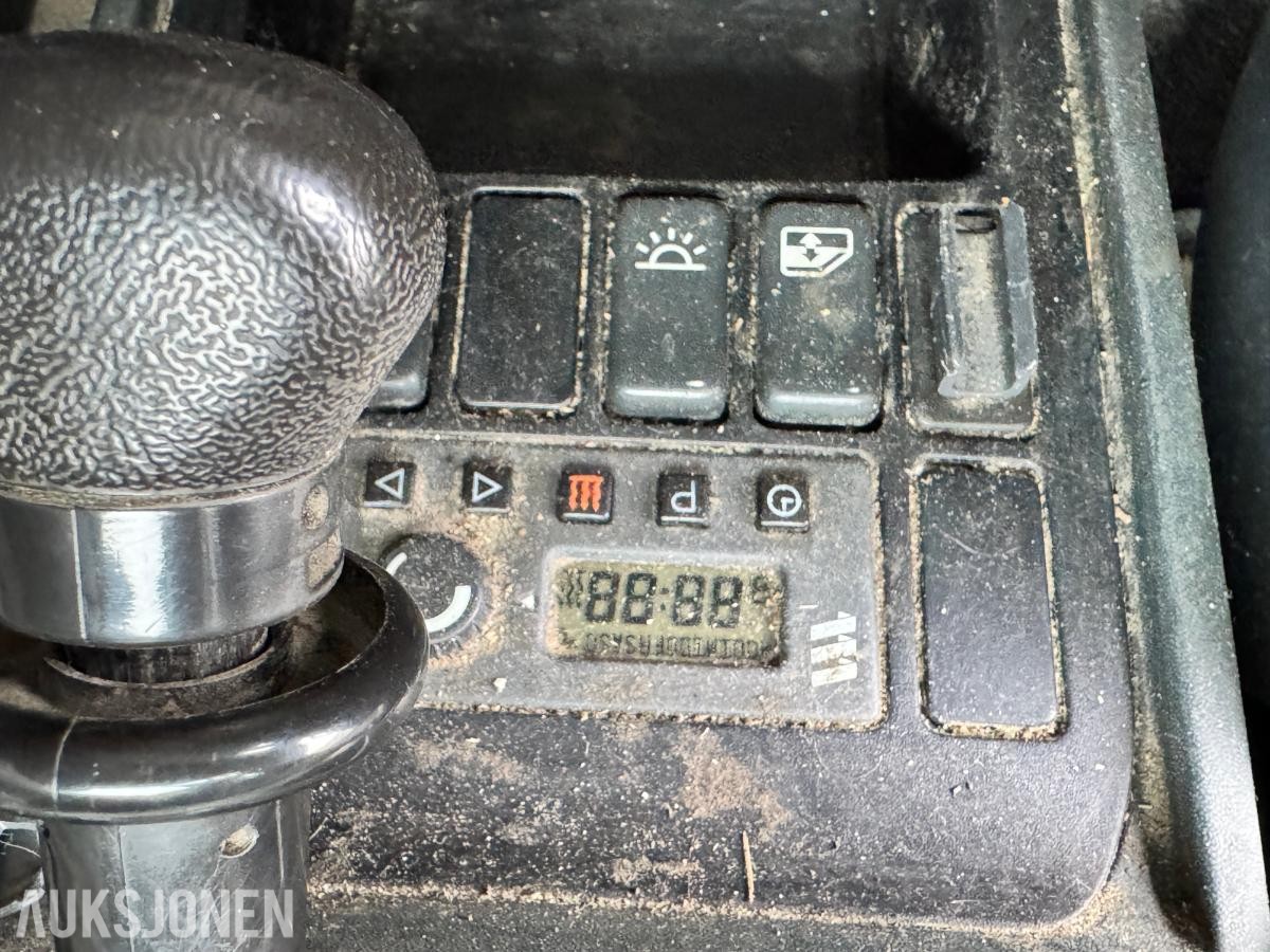2014 MAN TGM 13.290 linjebil med kran og mannskapskurv
