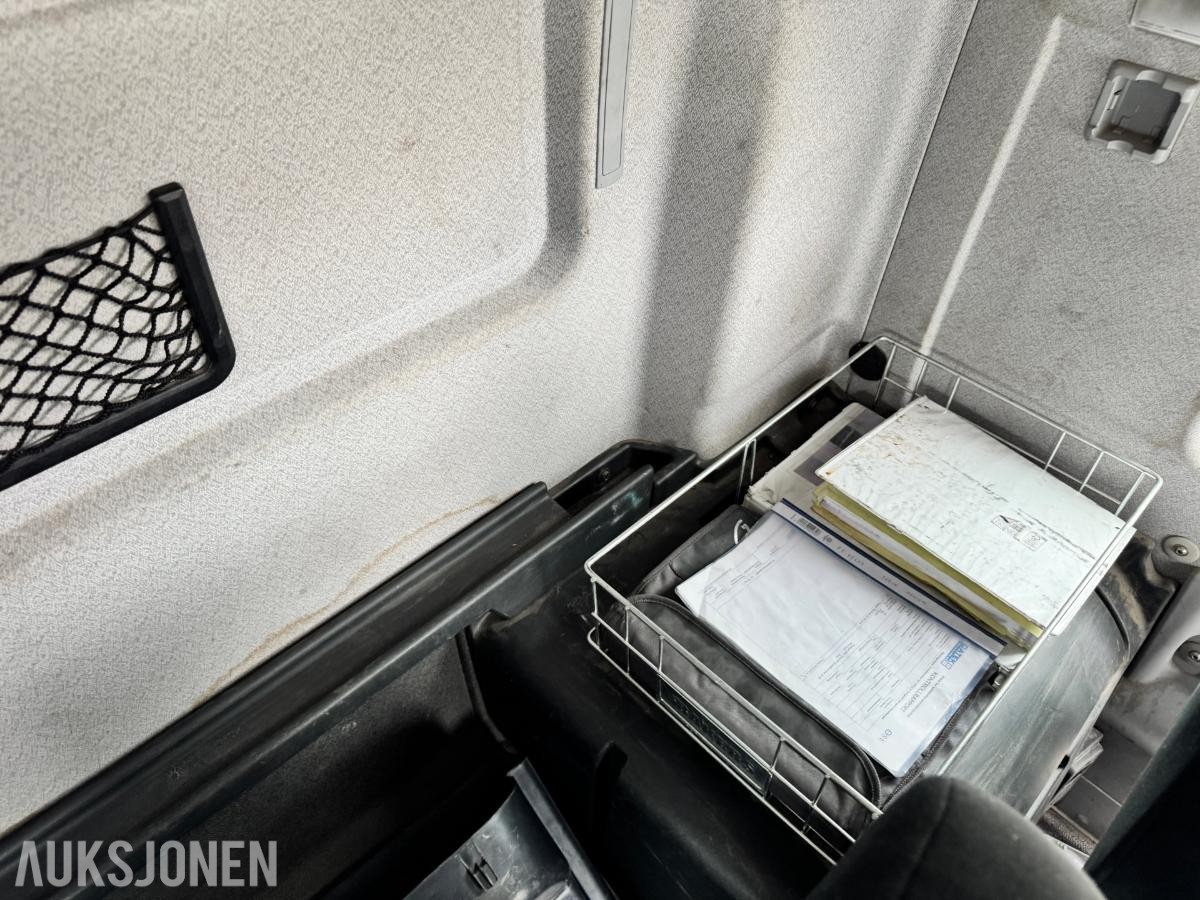 2014 MAN TGM 13.290 linjebil med kran og mannskapskurv