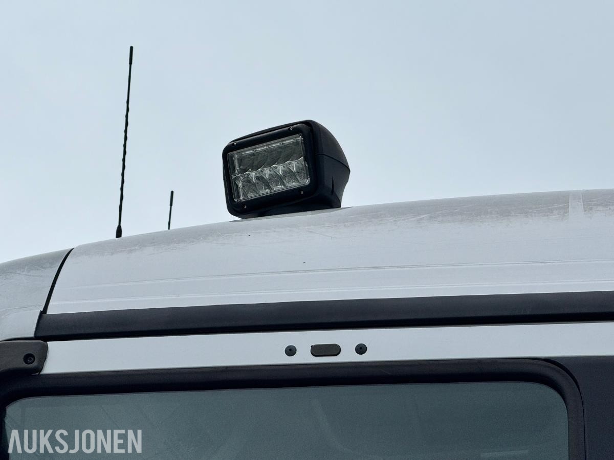 2014 MAN TGM 13.290 linjebil med kran og mannskapskurv