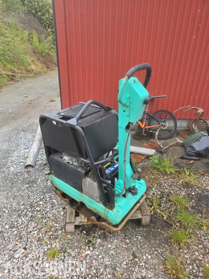 2012 Mikasa MVH-502DSB Vibroplate - ingen minstepris