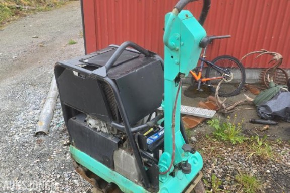 2012 Mikasa MVH-502DSB Vibroplate - ingen minstepris