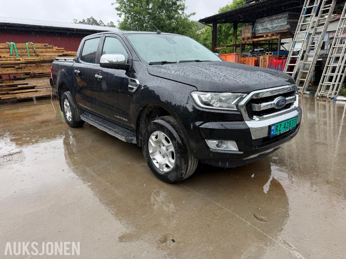 2018 FORD RANGER 4X4 AUTOMAT LIMITED HENGERFESTE NAVIGASJON SKINN CRUICE