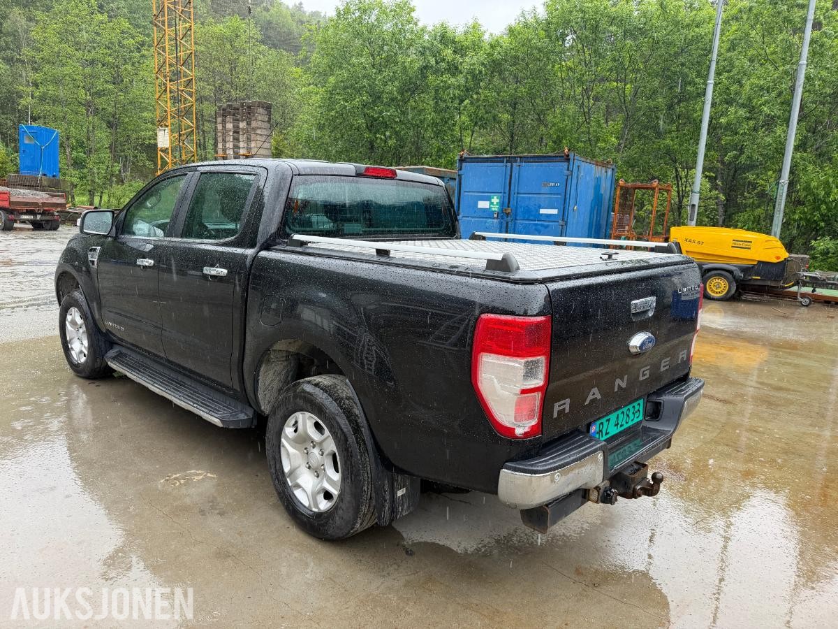 2018 FORD RANGER 4X4 AUTOMAT LIMITED HENGERFESTE NAVIGASJON SKINN CRUICE