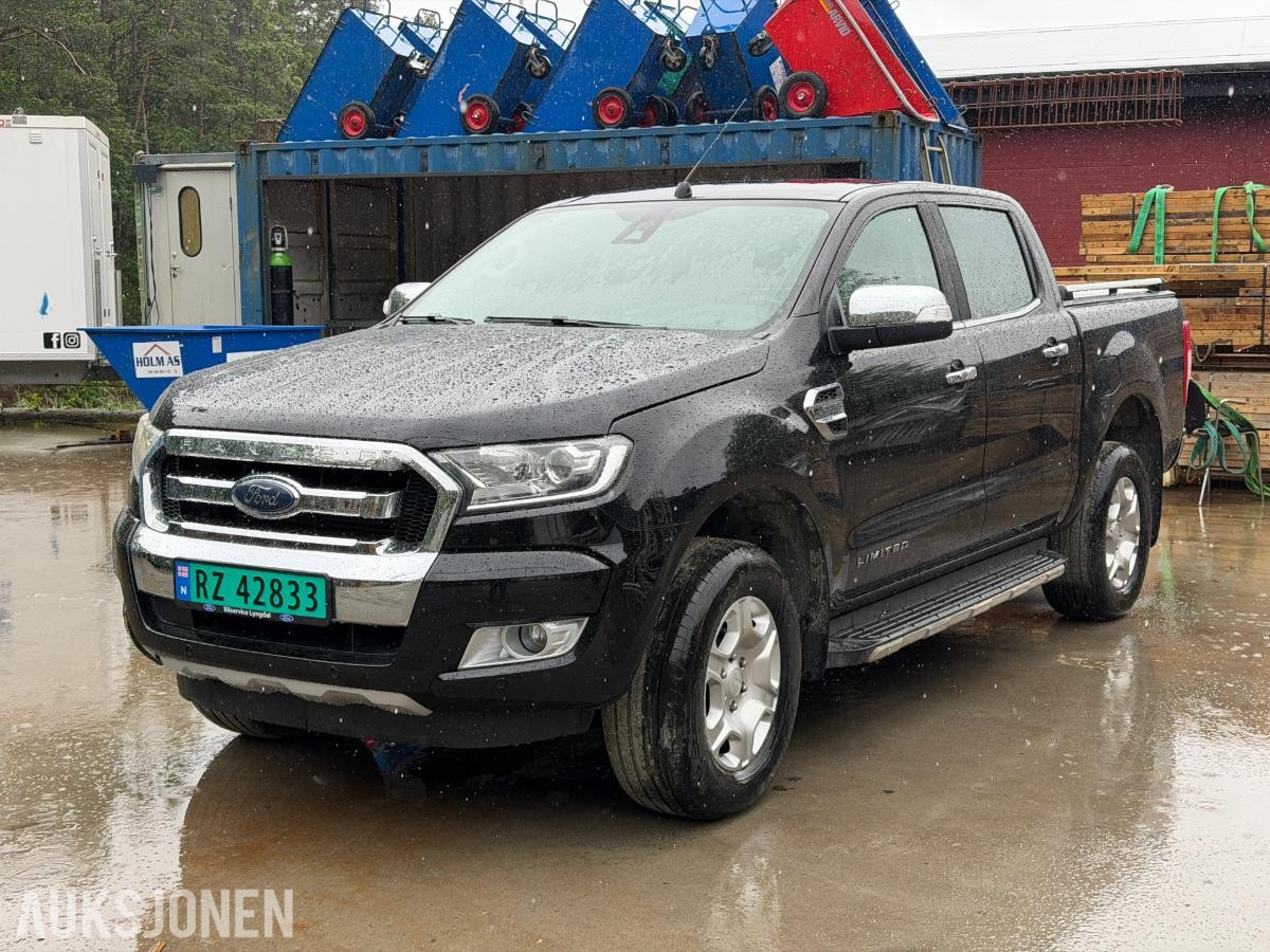 2018 FORD RANGER 4X4 AUTOMAT LIMITED HENGERFESTE NAVIGASJON SKINN CRUICE