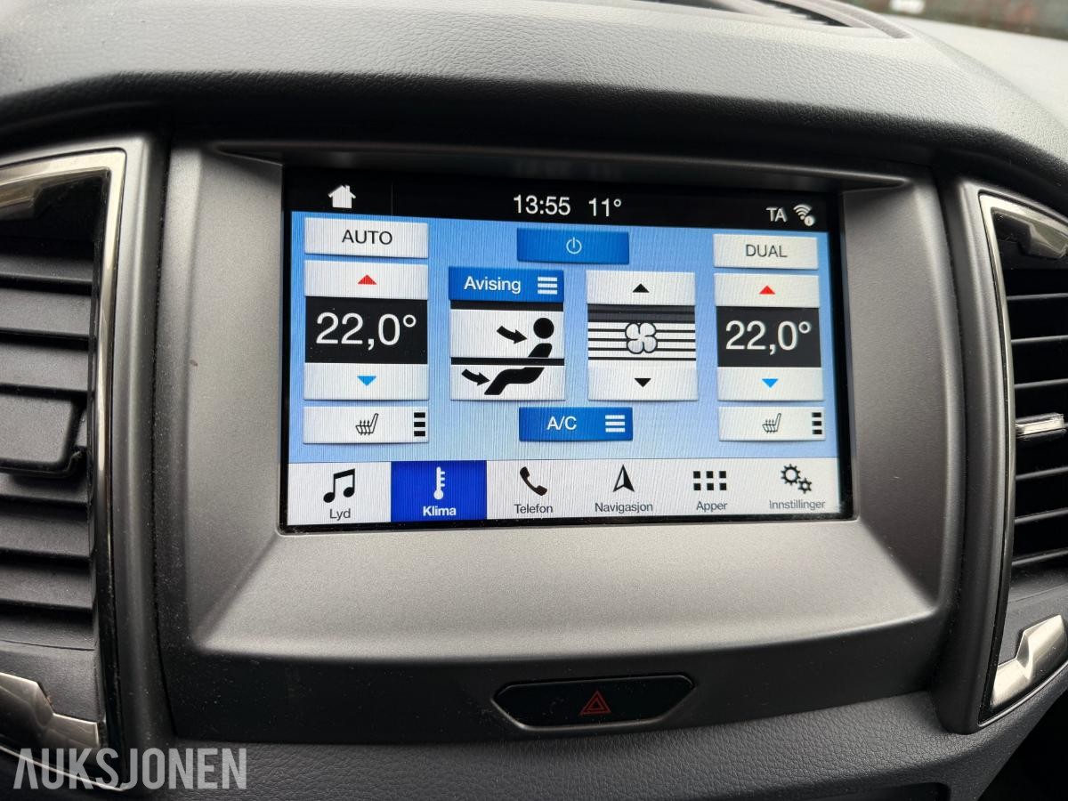 2018 FORD RANGER 4X4 AUTOMAT LIMITED HENGERFESTE NAVIGASJON SKINN CRUICE