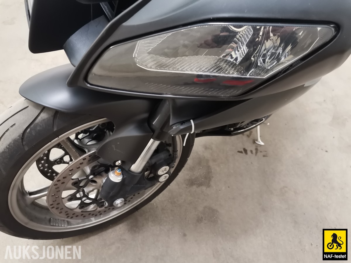 2009 Yamaha YZF-R6 - 128 HK