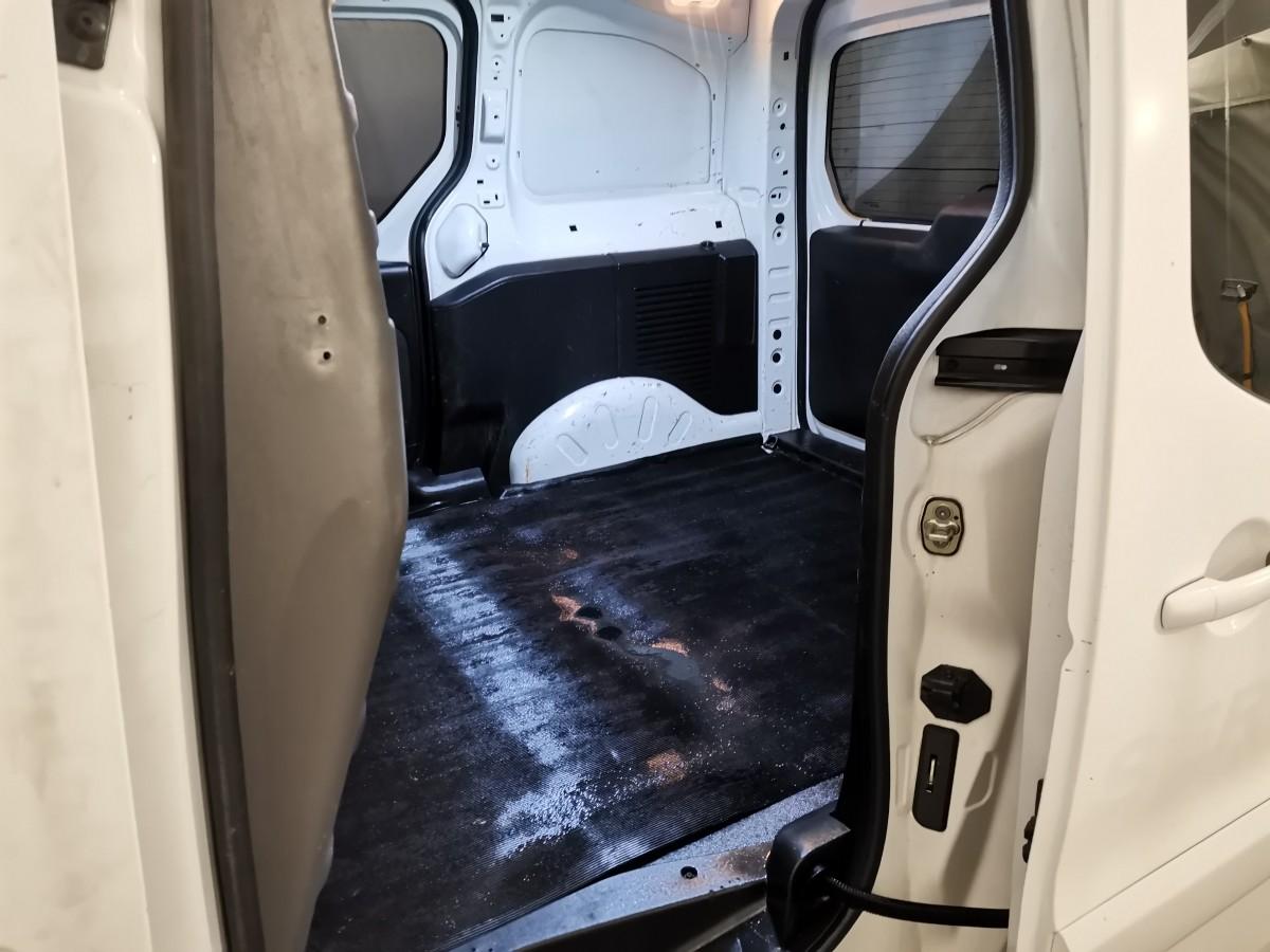 2018 Peugeot Partner Elektrisk 67hk L1