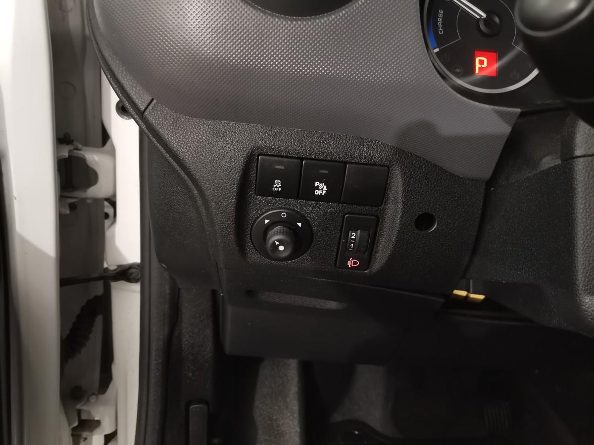 2018 Peugeot Partner Elektrisk 67hk L1