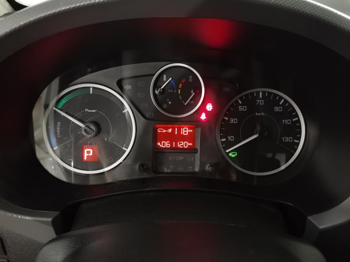 2018 Peugeot Partner Elektrisk 67hk L1