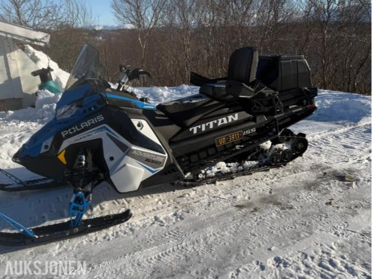 2025 Polaris 650 Titan Nordic Pro snøscooter med garanti