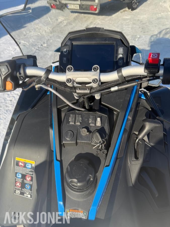 2025 Polaris 650 Titan Nordic Pro snøscooter med garanti