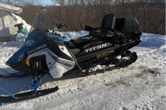 2025 Polaris 650 Titan Nordic Pro snøscooter med garanti